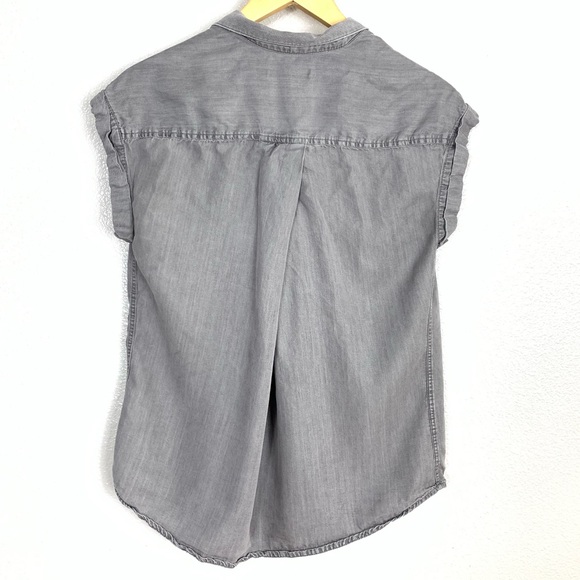 Jacks Girlfriend Gray Top - Picture 4 of 5